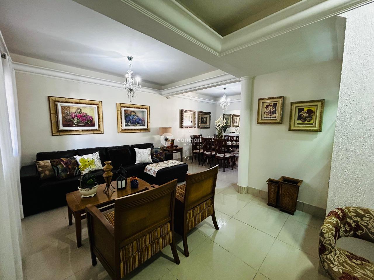 Casa à venda no Camobi: 