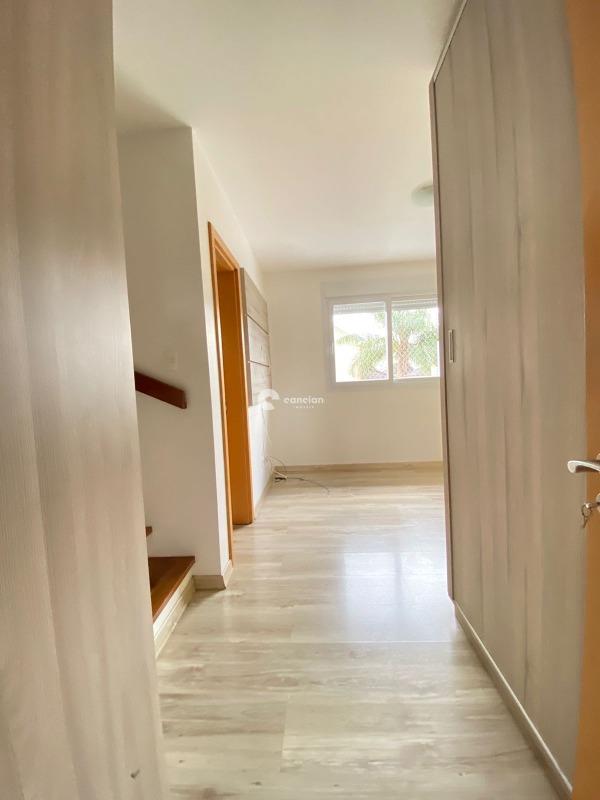 Casa de Condomínio para aluguel no São José: 