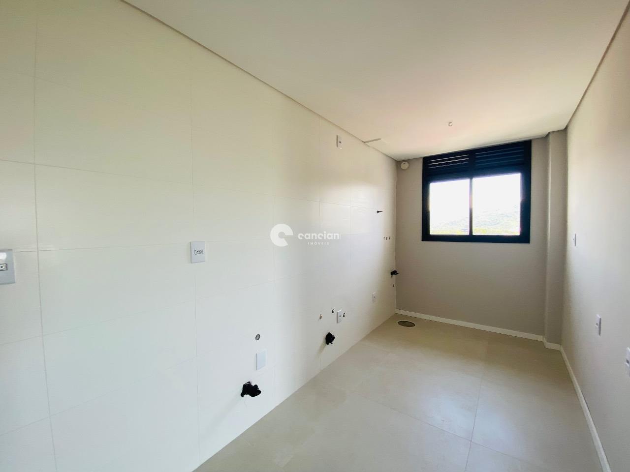 Apartamento à venda no Camobi: 