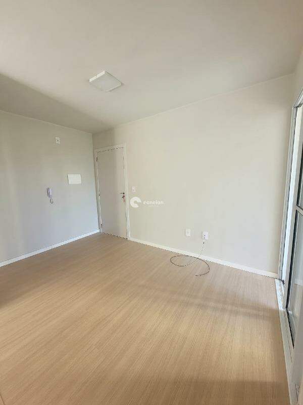 Apartamento para aluguel no Camobi: