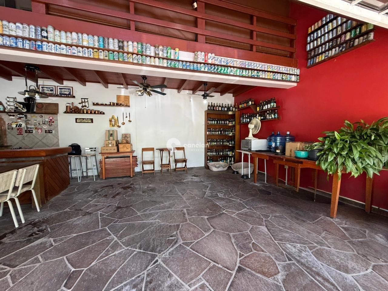 Casa à venda no Camobi: 