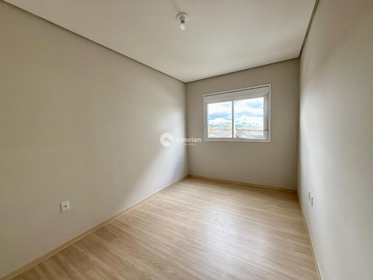 Apartamento à venda no Camobi: 