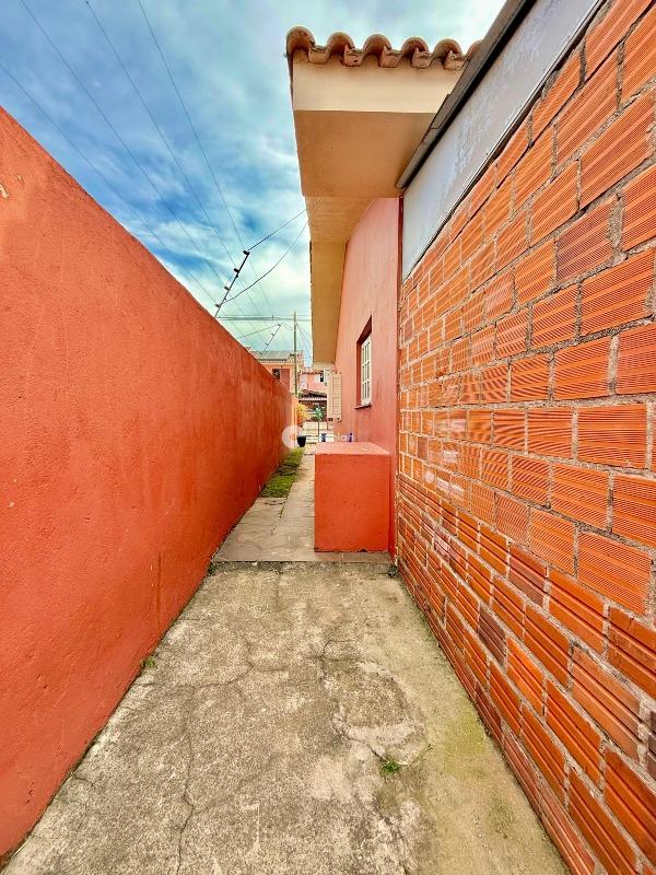 Casa à venda no Camobi: 