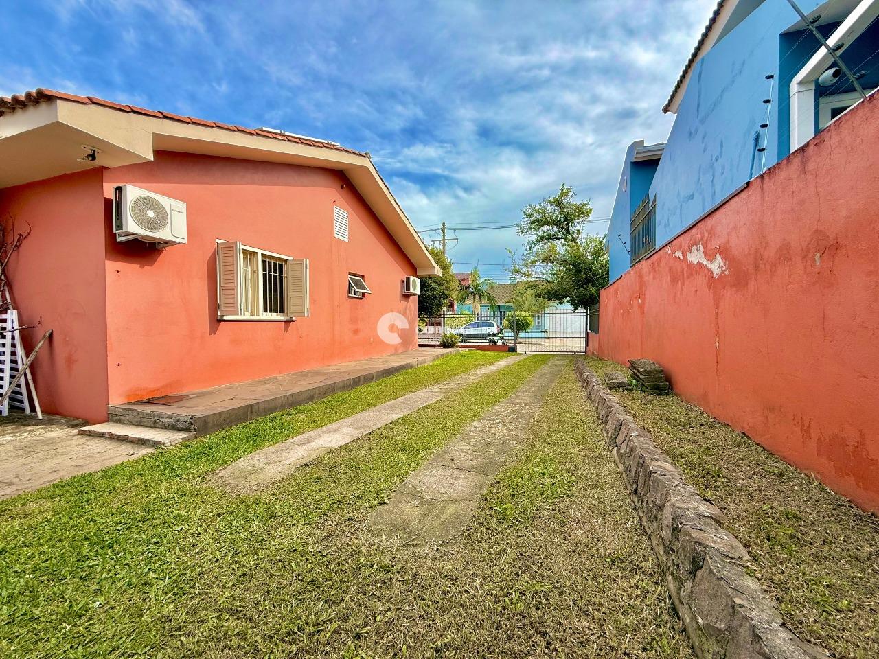 Casa à venda no Camobi: 