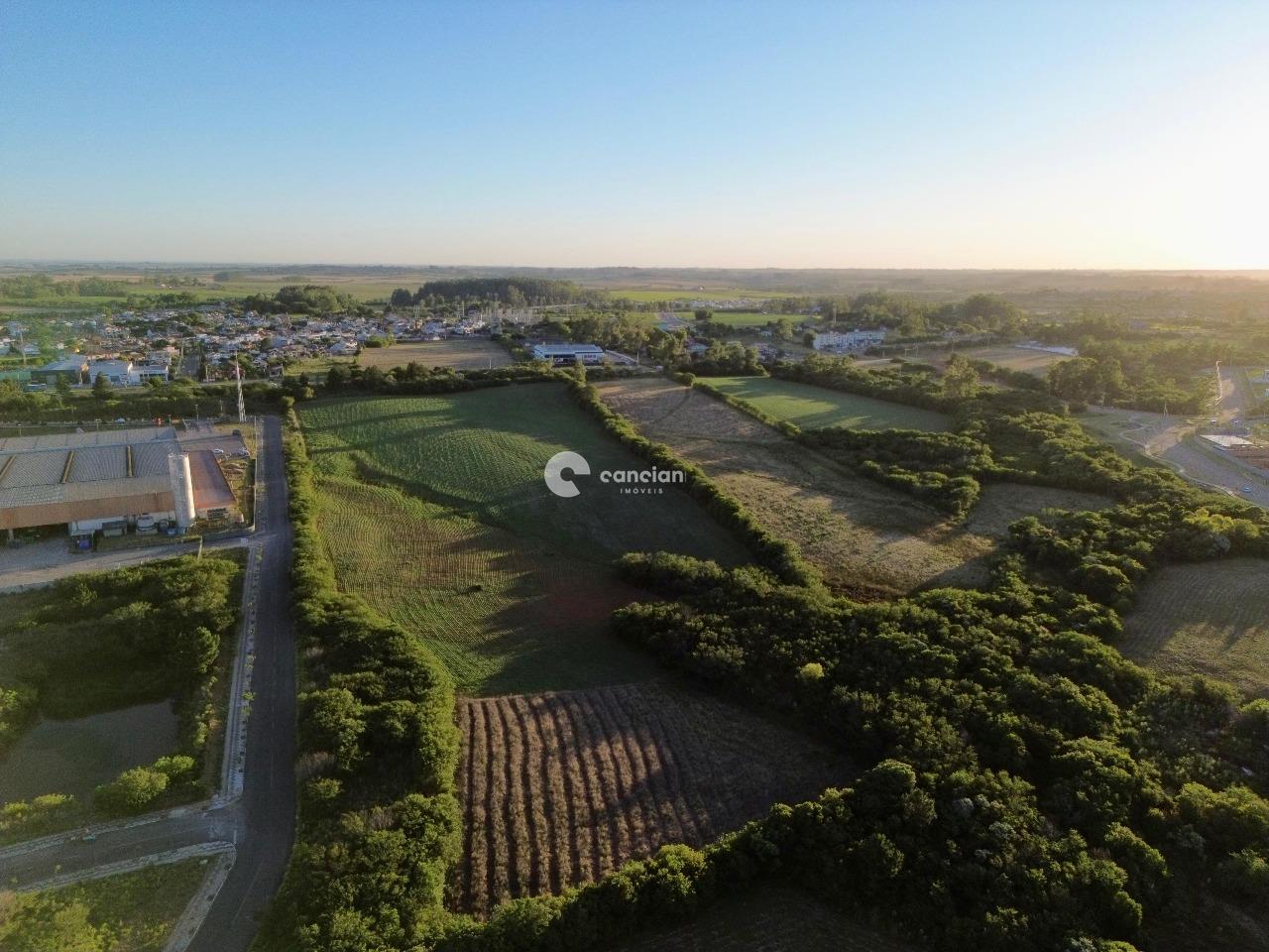 Área Rural à venda no Camobi: 