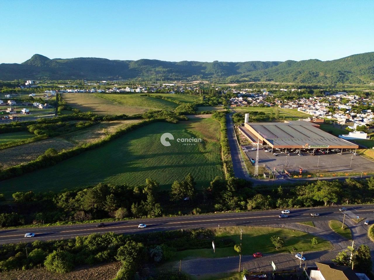 Área Rural à venda no Camobi: 