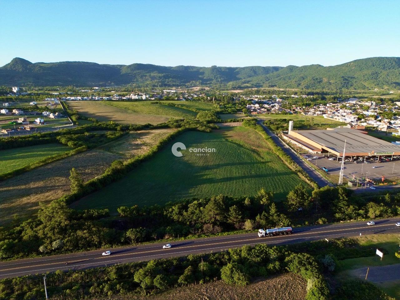 Área Rural à venda no Camobi: 