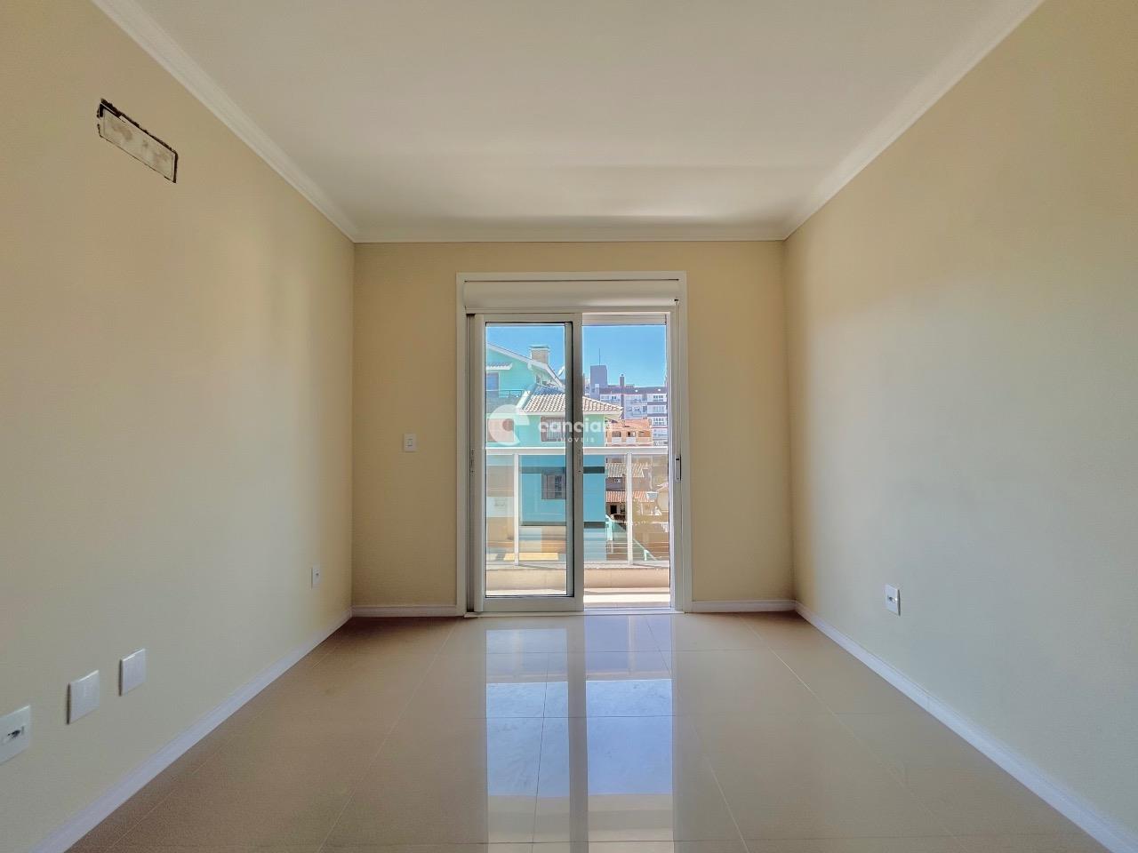 Apartamento à venda no Camobi: 