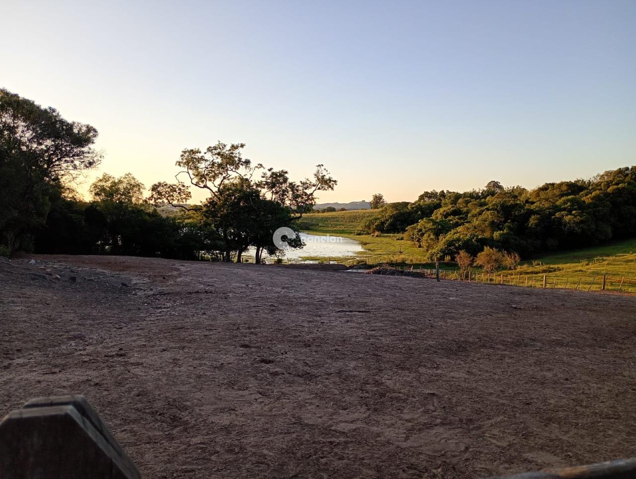 Chácara à venda no Interior : 