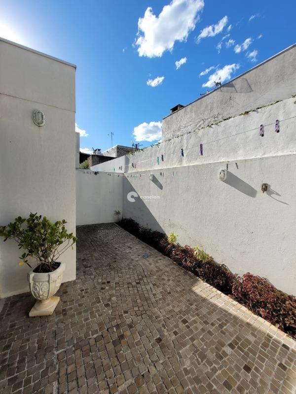 Casa de Condomínio para aluguel no Cerrito: 