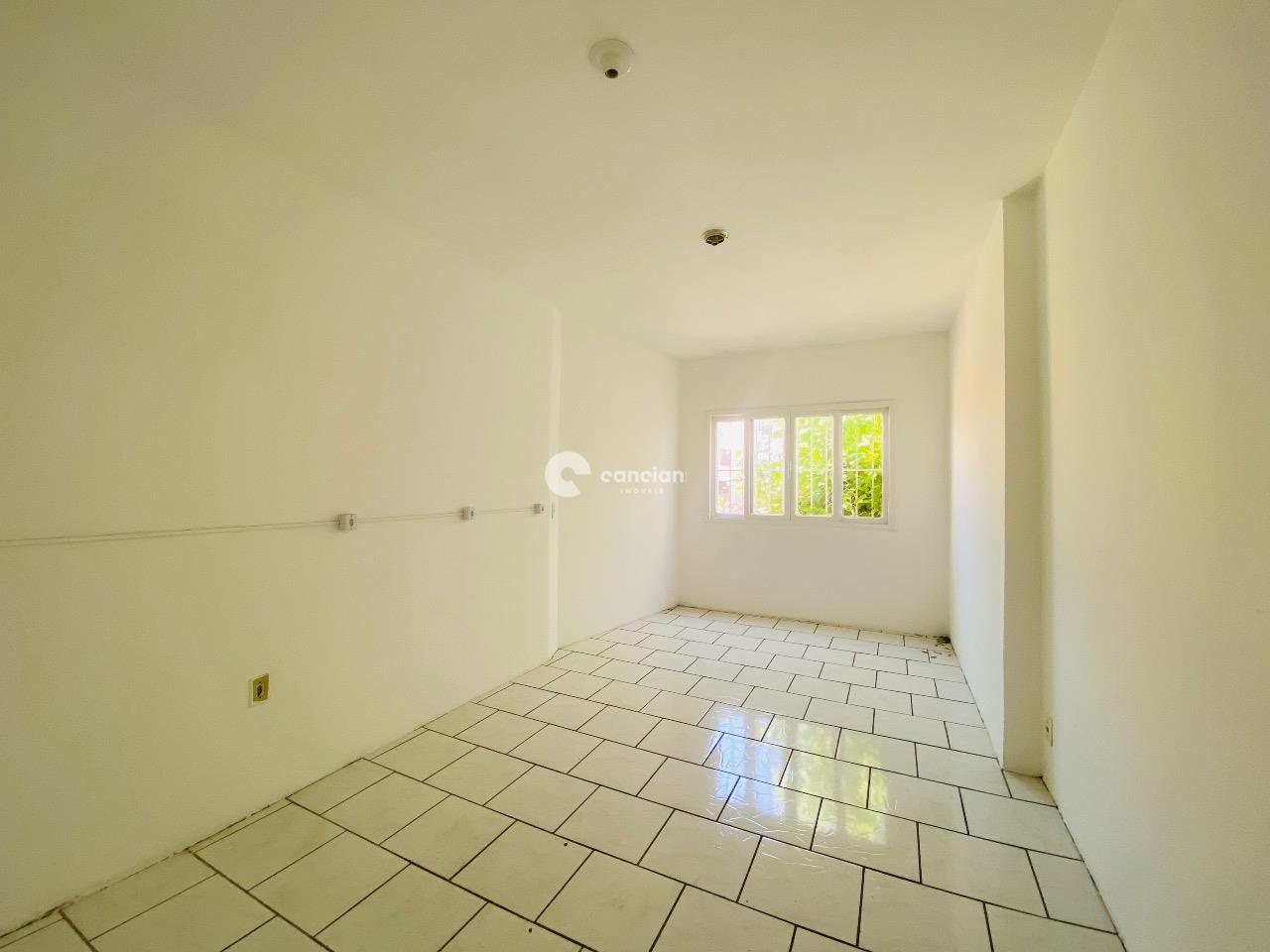 Casa à venda no Centro: 