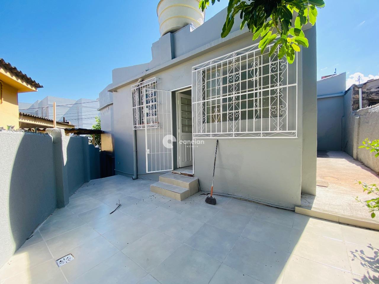 Casa à venda no Centro: 