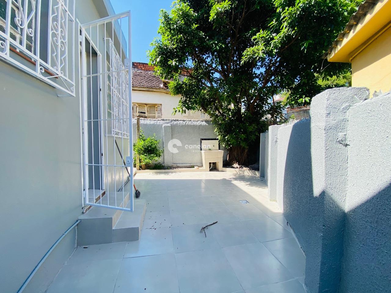 Casa à venda no Centro: 