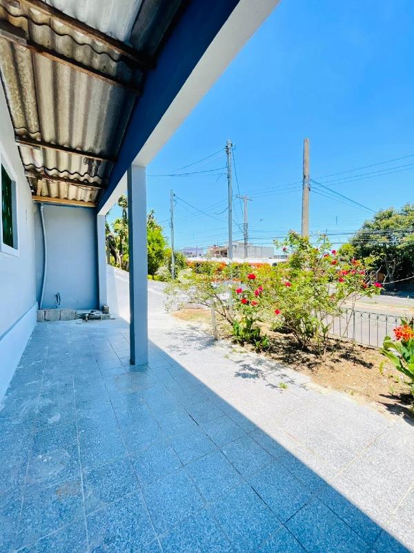 Casa à venda no Tancredo Neves: 