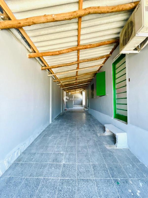 Casa à venda no Tancredo Neves: 