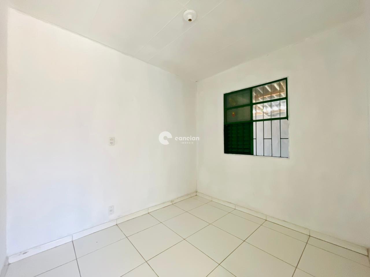 Casa à venda no Tancredo Neves: 