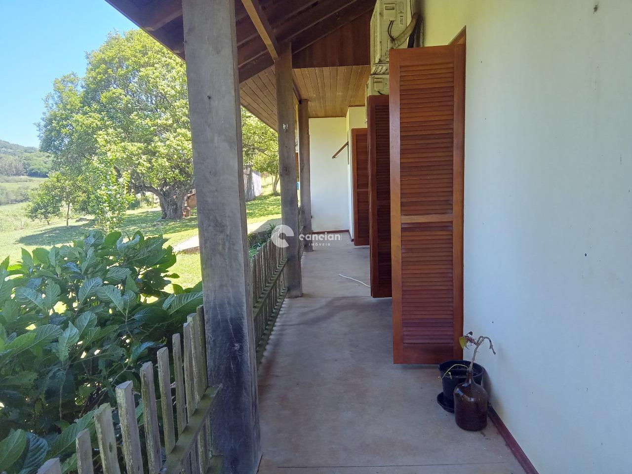 Chácara à venda no Zona Rural: 