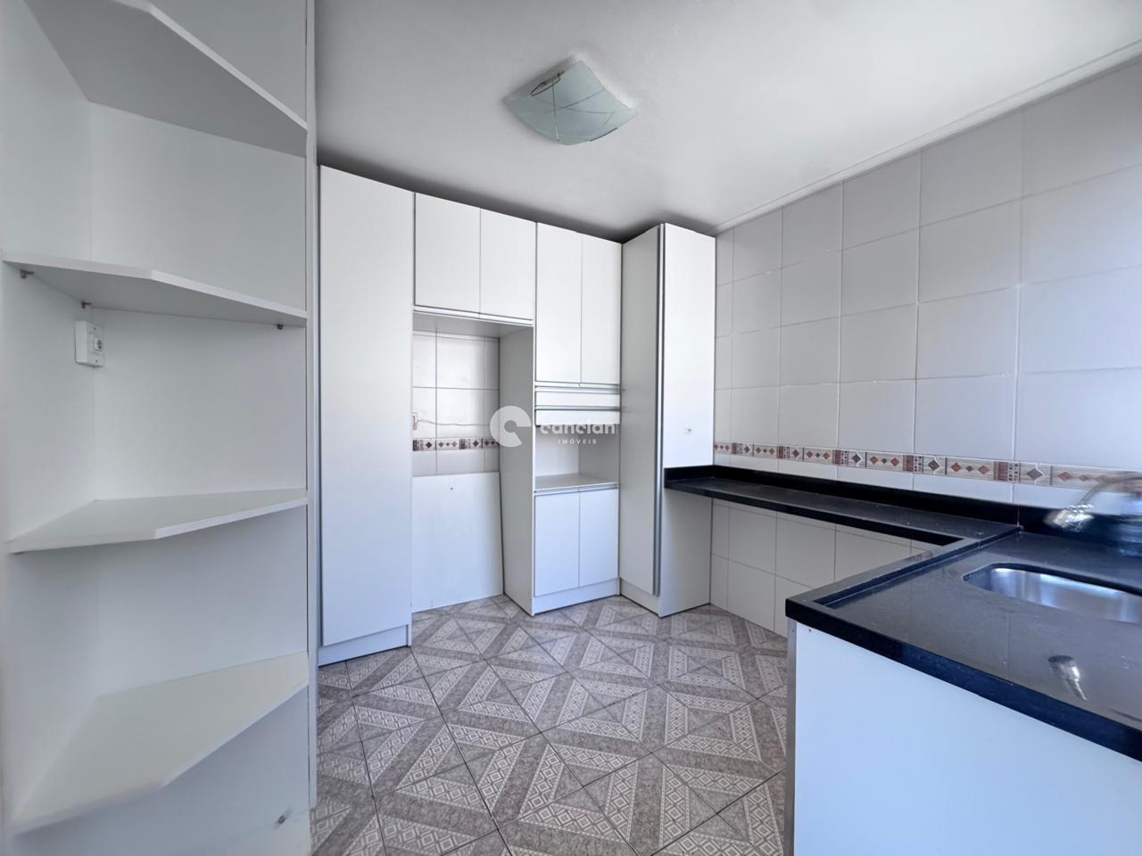 Apartamento para aluguel no Centro: 