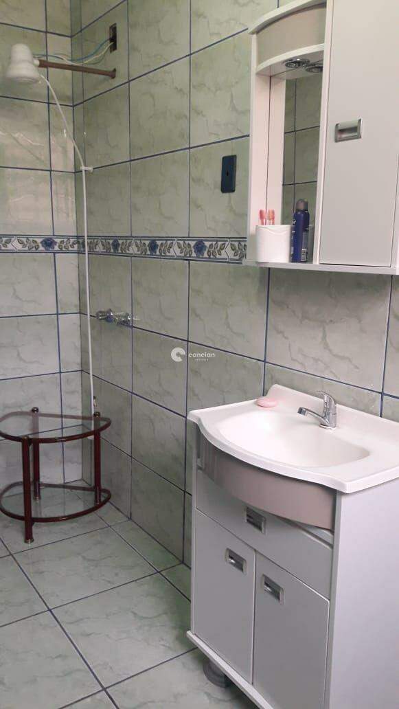 Casa à venda no São João: 