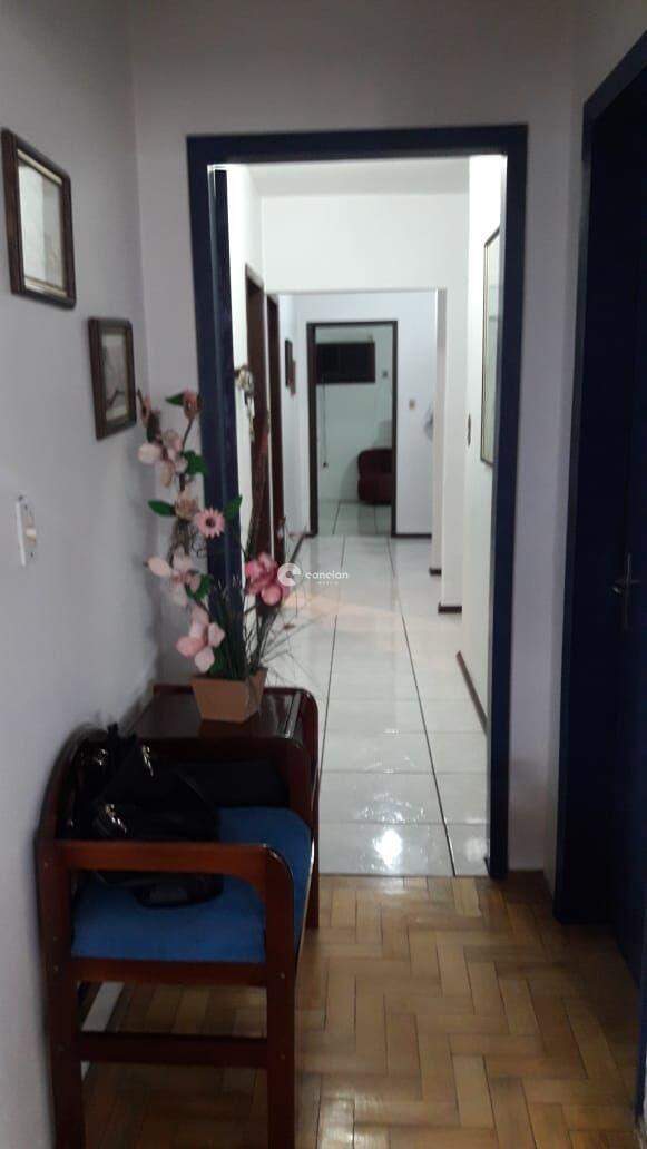 Casa à venda no São João: 