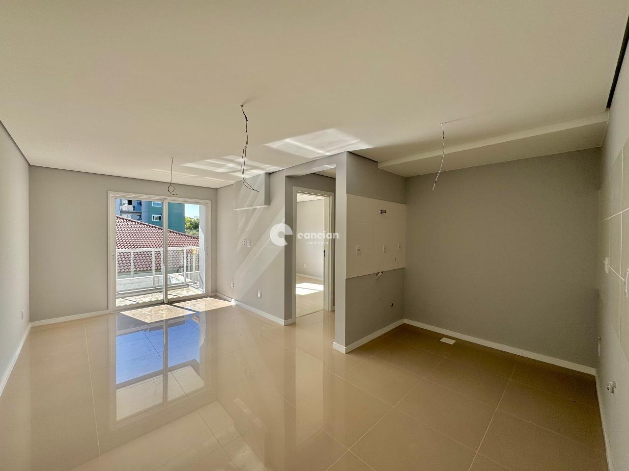 Apartamento à venda no Camobi: 