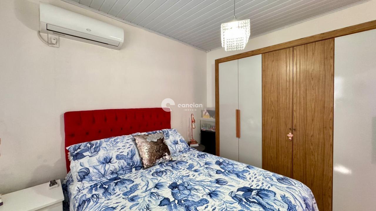 Casa à venda no Juscelino Kubitschek: 