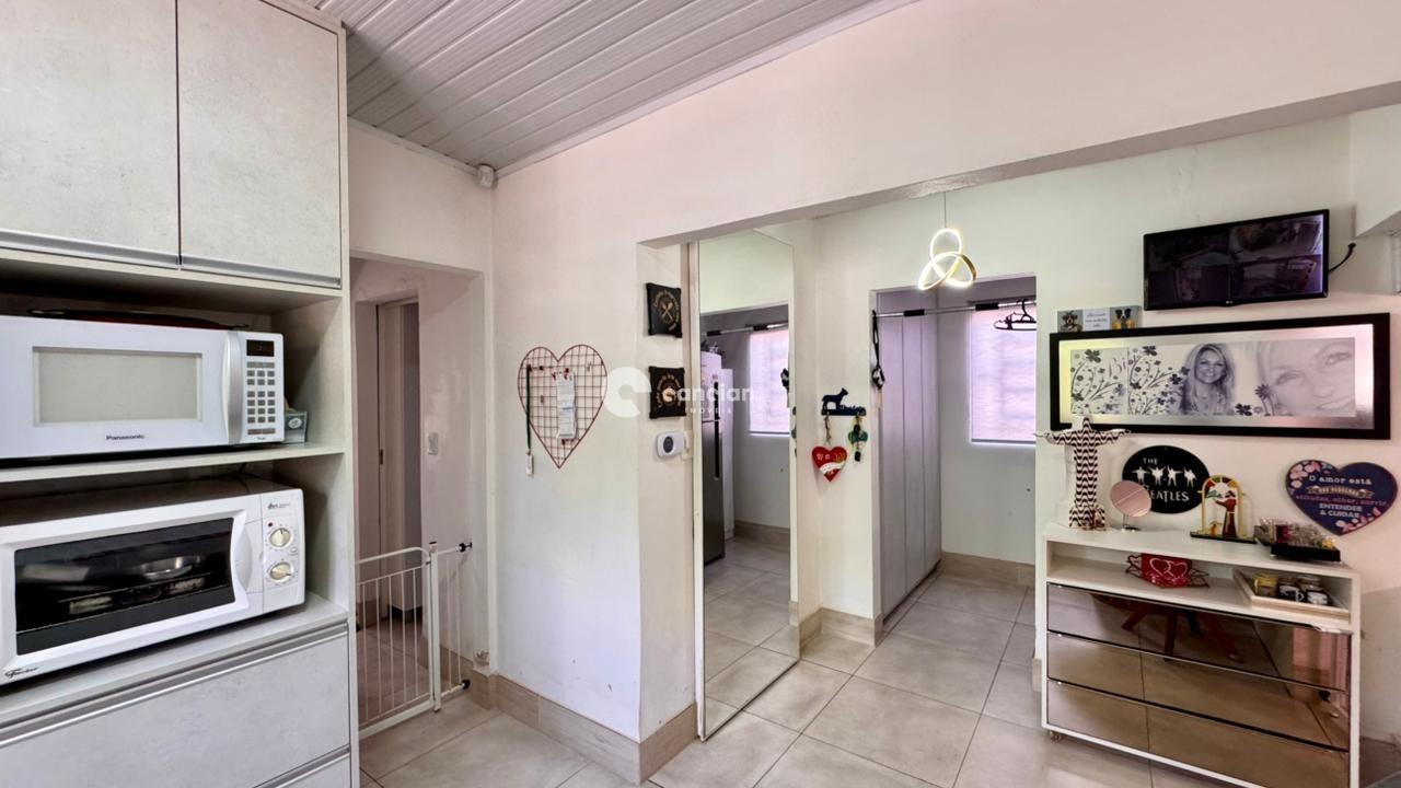 Casa à venda no Juscelino Kubitschek: 