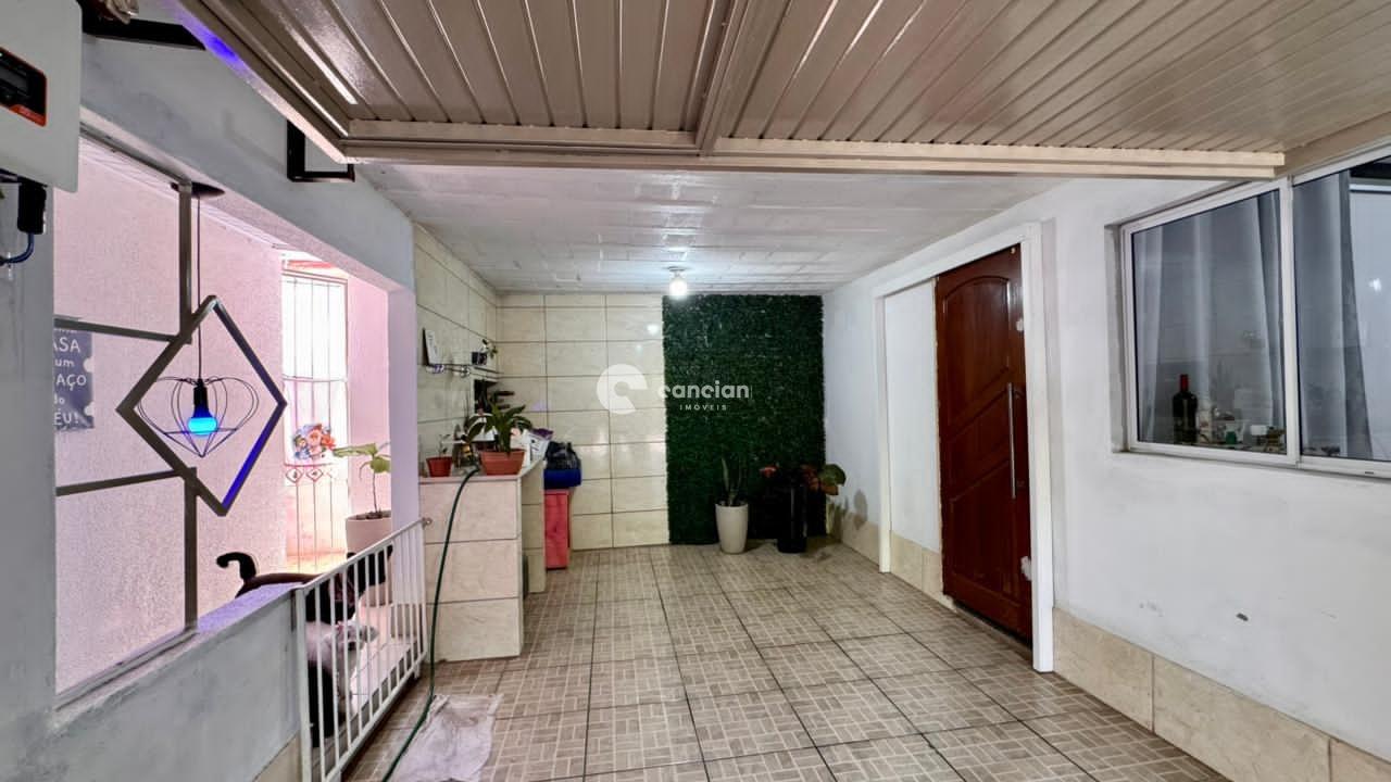 Casa à venda no Juscelino Kubitschek: 