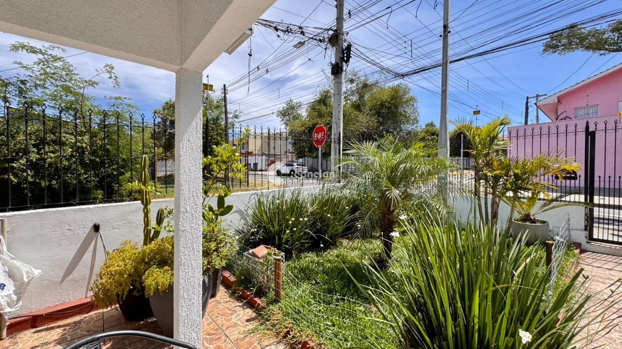 Casa à venda no Juscelino Kubitschek: 