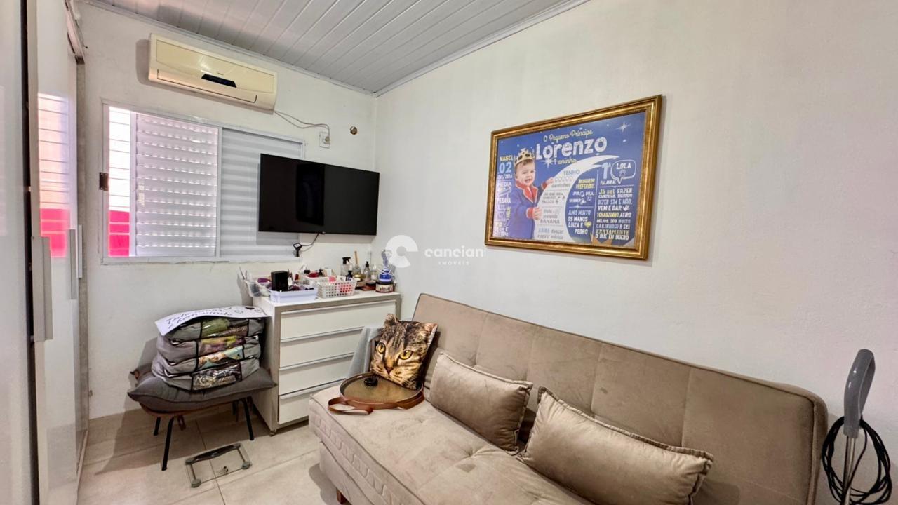 Casa à venda no Juscelino Kubitschek: 