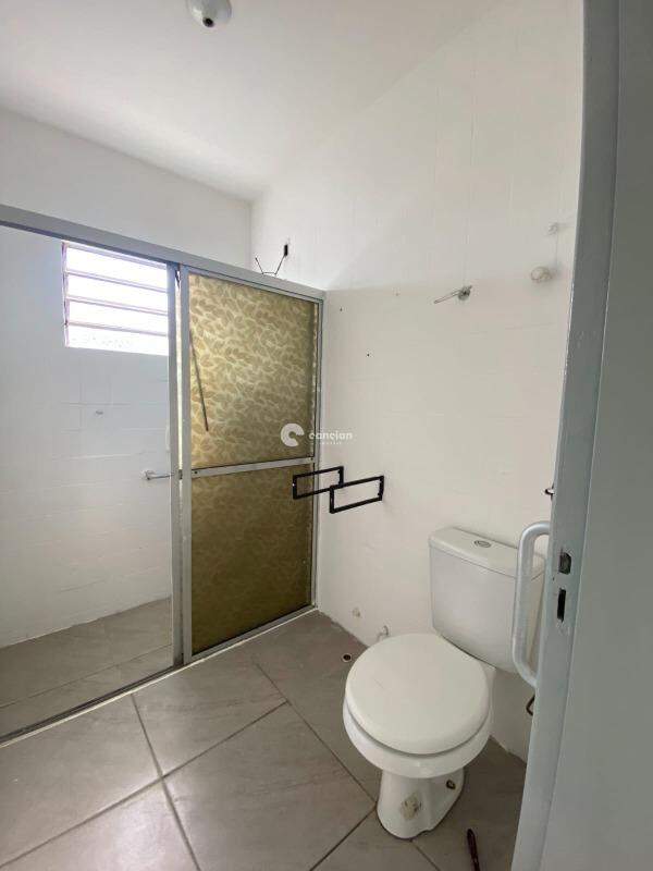 Casa à venda no Juscelino Kubitschek: 