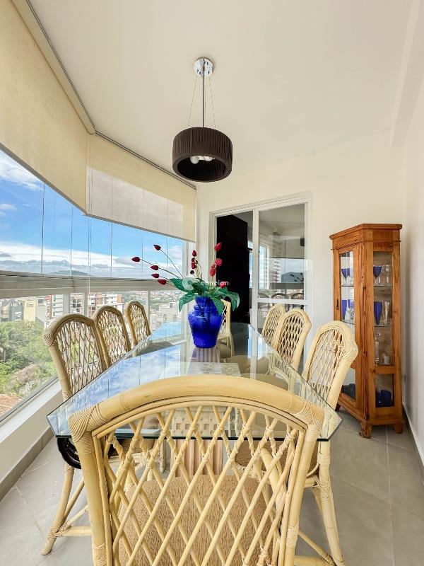 Cobertura à venda no Nonoai: 