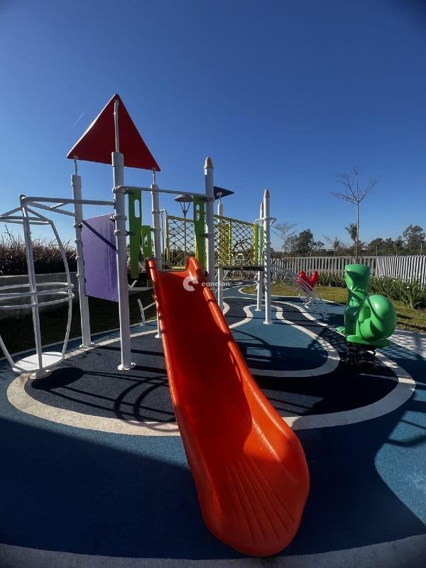 Terreno em condomínio à venda no Camobi: 