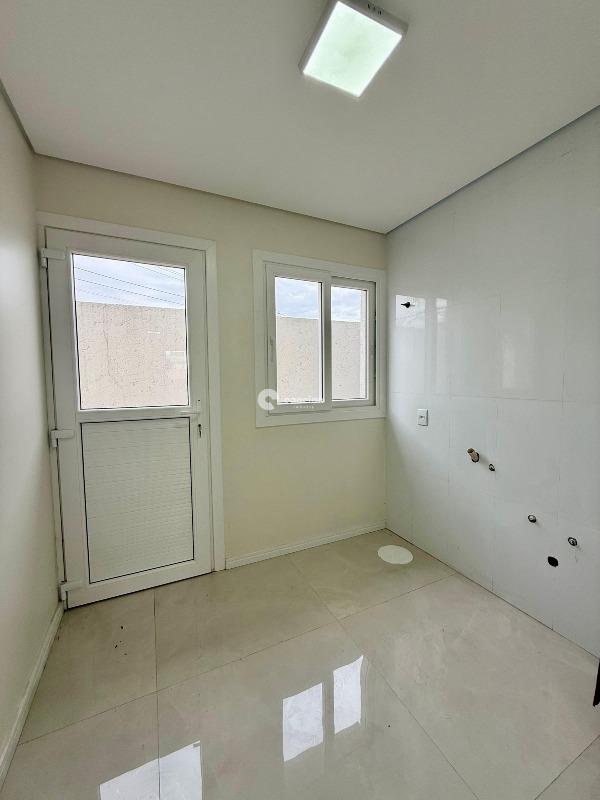 Casa de Condomínio para aluguel no Tomazetti: 