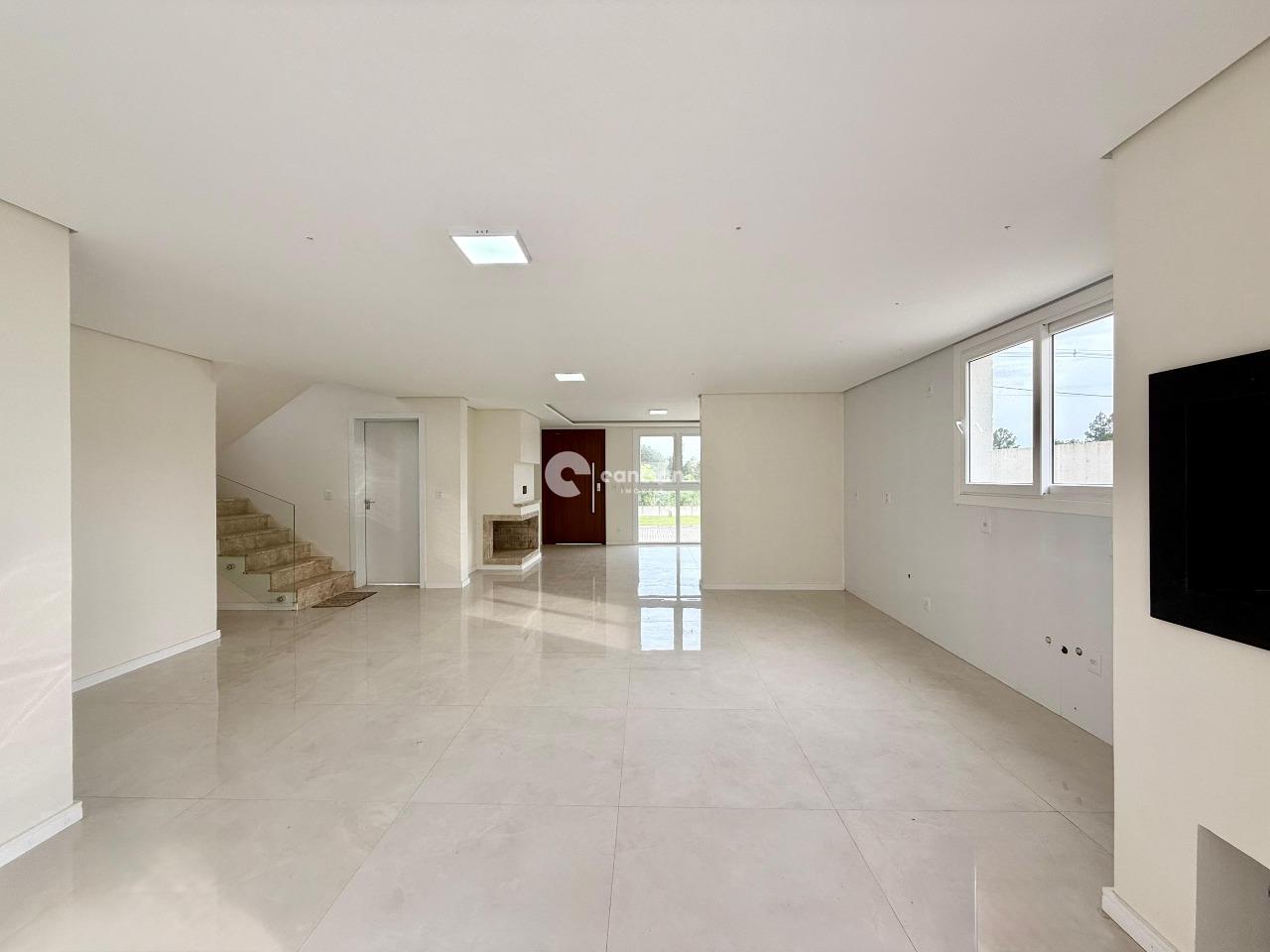 Casa de Condomínio para aluguel no Tomazetti: 