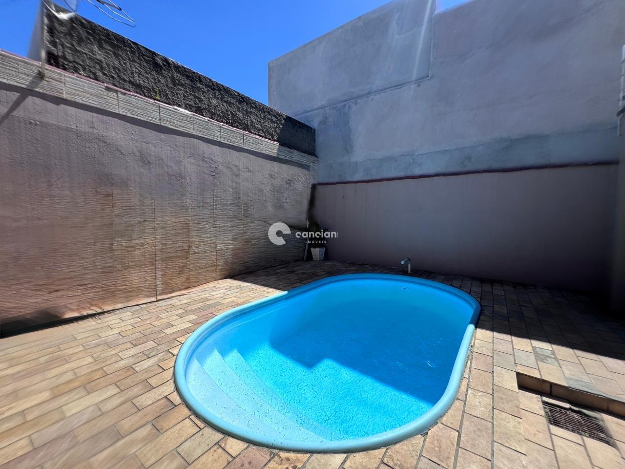 Casa à venda no Camobi: 