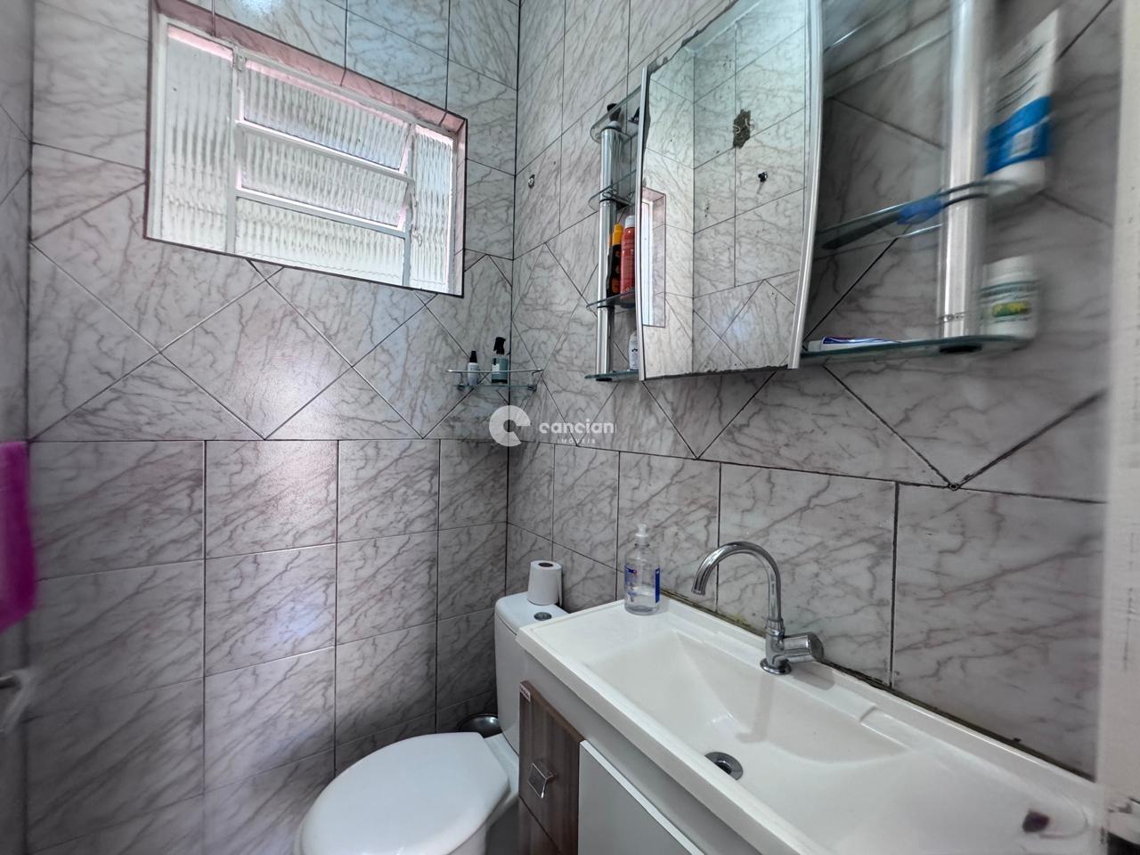 Casa à venda no Camobi: 