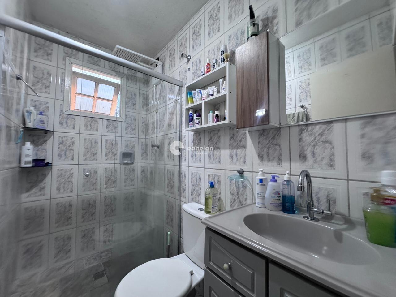 Casa à venda no Camobi: 