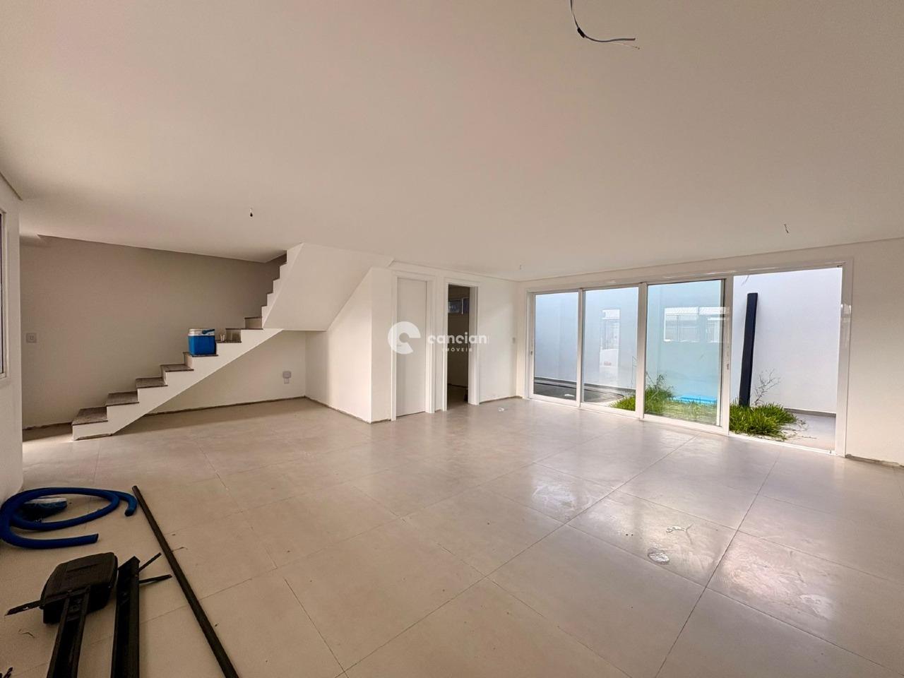 Casa à venda no Camobi: 