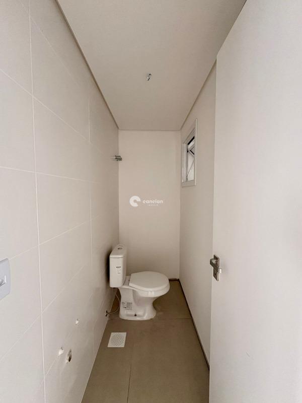 Casa à venda no Camobi: 