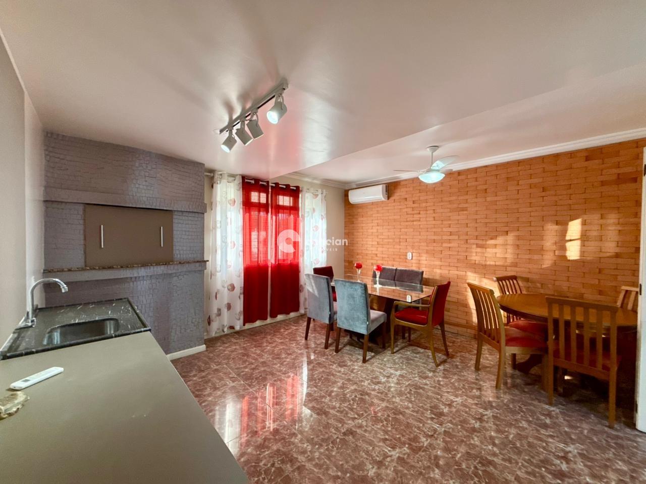 Casa de Condomínio à venda no Camobi: 