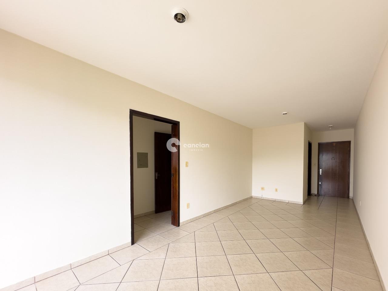 Apartamento à venda no Menino Jesus: 