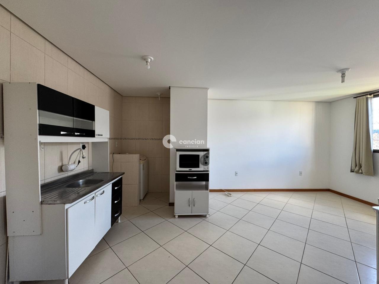 Apartamento à venda no Camobi: Living