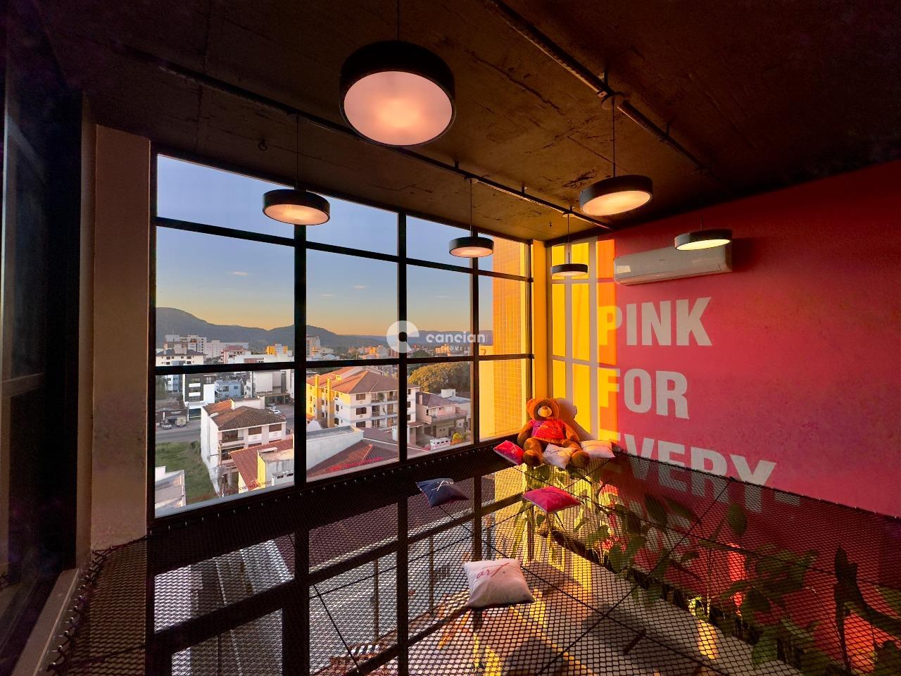 Apartamento à venda no Camobi: 