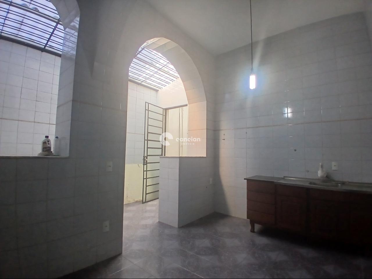 Sobrado à venda no Centro: 