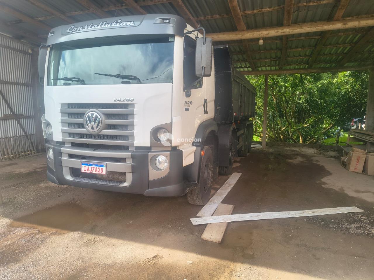 Terreno à venda no Centro: 