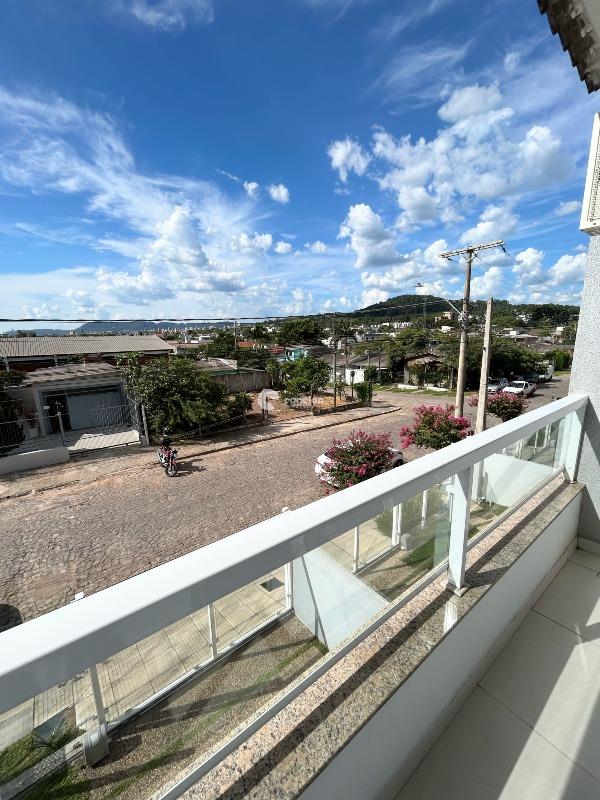 Sobrado à venda no Tomazetti: 