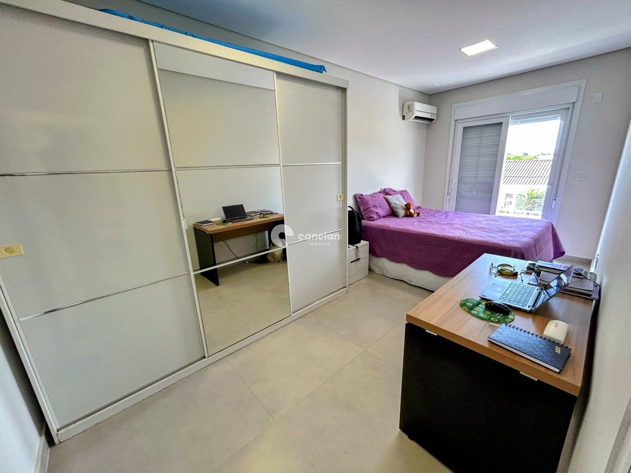 Sobrado à venda no Tomazetti: 