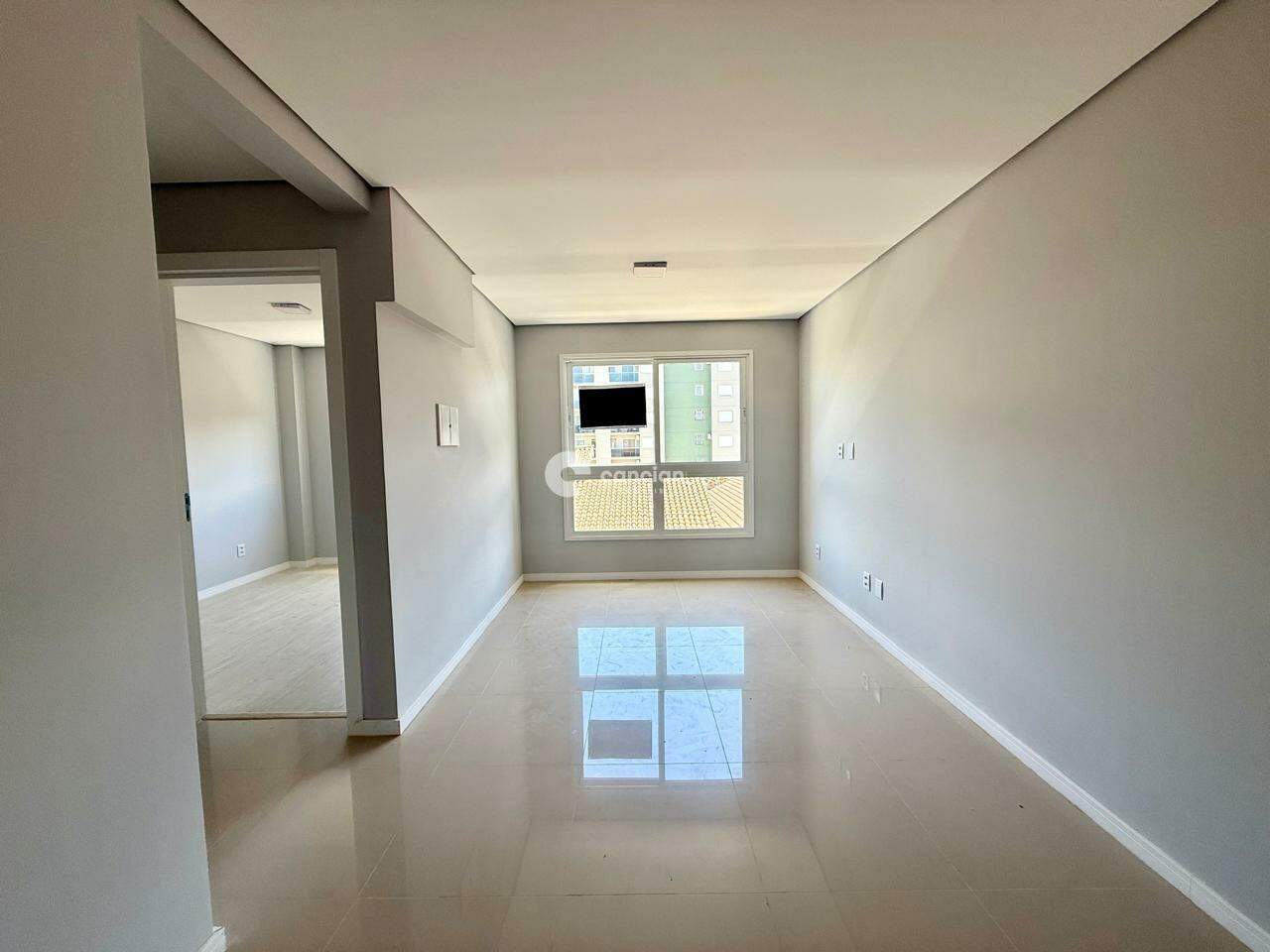 Apartamento para aluguel no Camobi: 