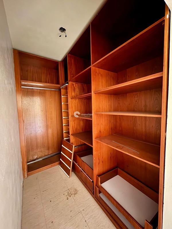 Casa à venda no Jardim Lindóia: 